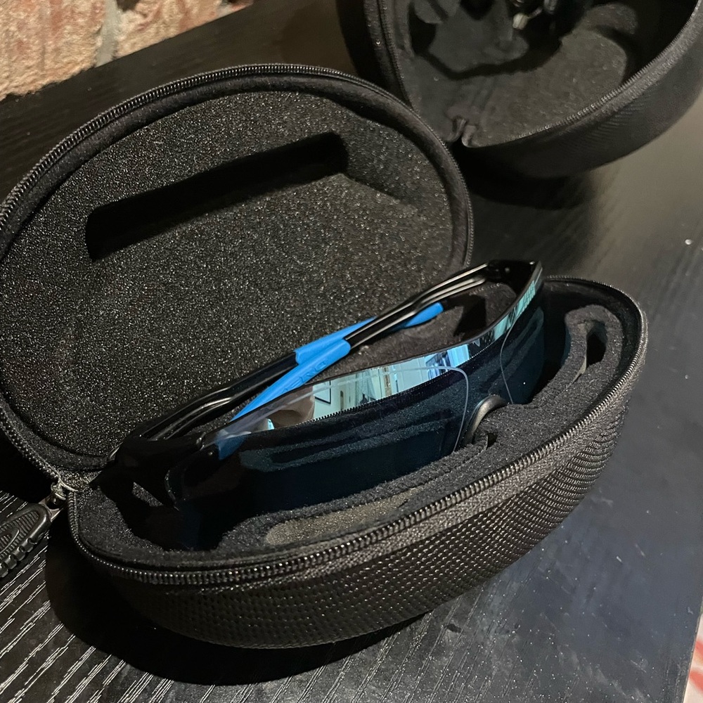 Oakley Black Sunglasses with Blue Accents - Picture 2 of 5